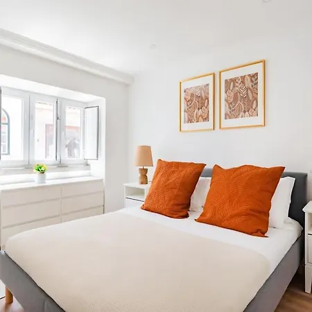 Seaside Modern Flat I @ Historical