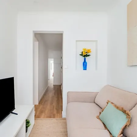 Seaside Modern Flat I @ Historical Cascais
