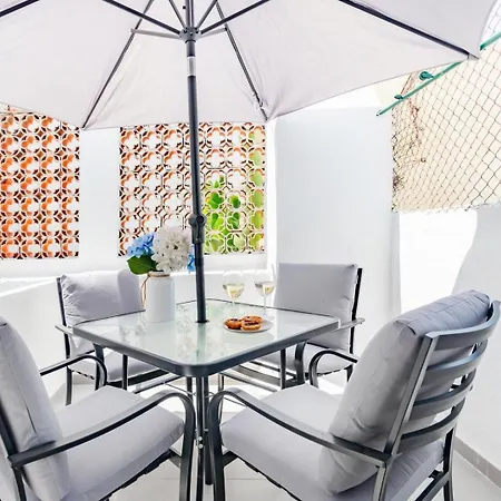 Seaside Modern Flat I @ Historical * Cascais