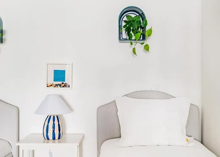 Seaside Modern Flat I @ Historical *